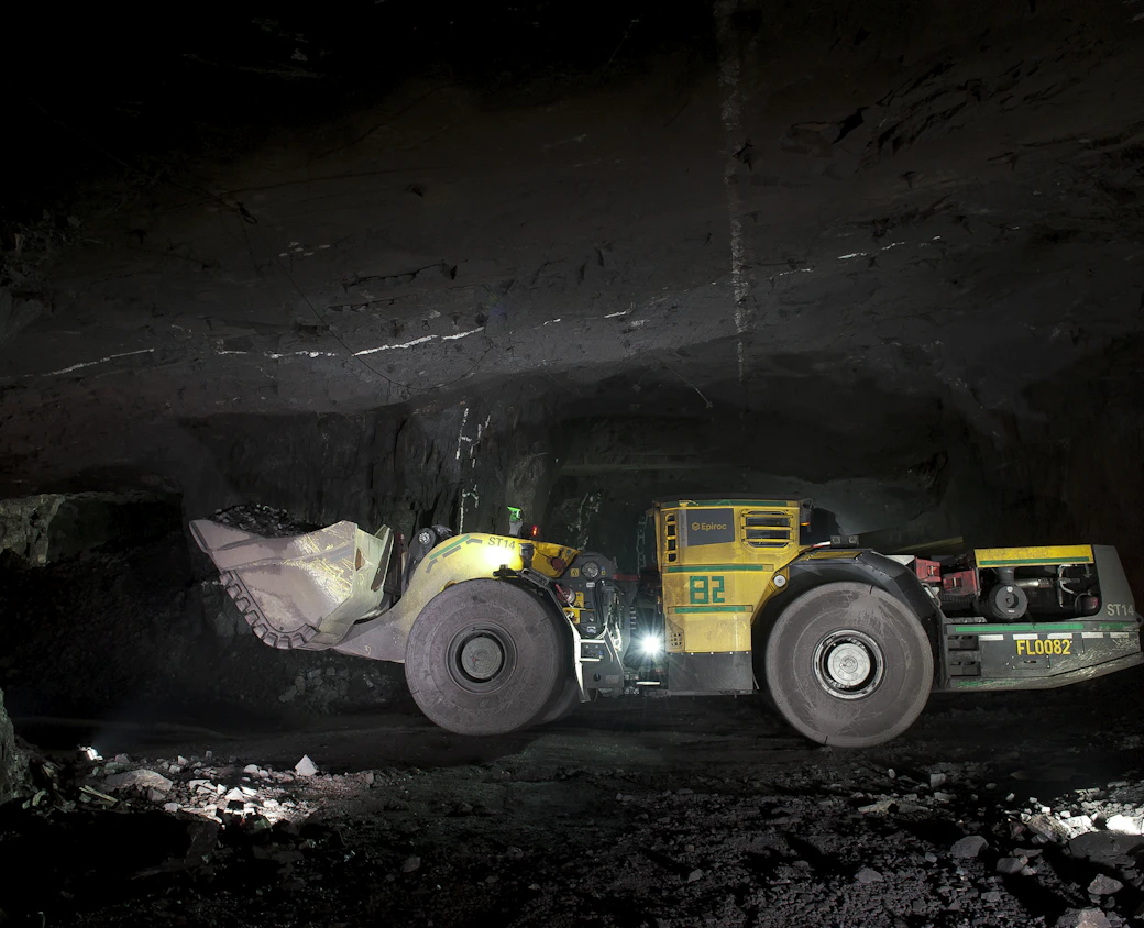 Mining engineering work underground