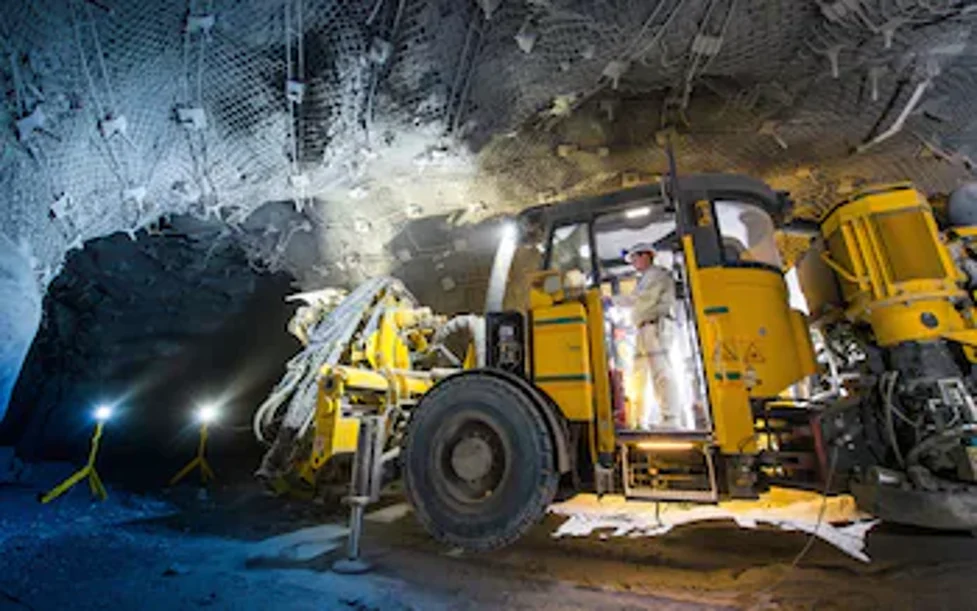 Underground mining services